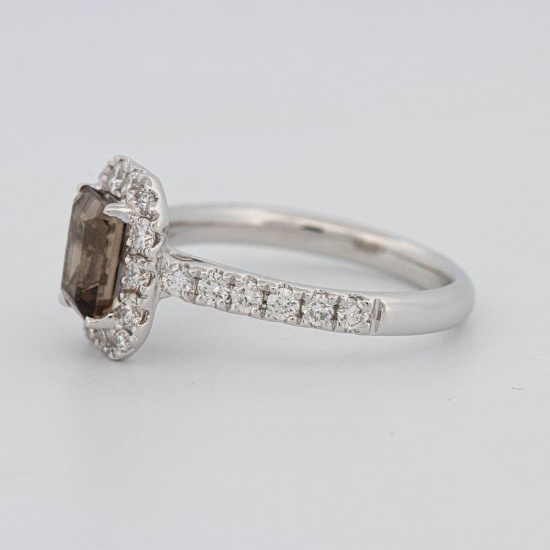 0.90 CT Emerald Quartz Flumé Halo Ring - ZIZOV DIAMONDS