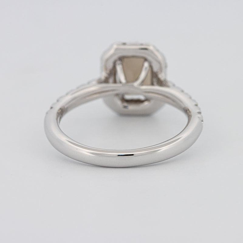 0.90 CT Emerald Quartz Flumé Halo Ring - ZIZOV DIAMONDS