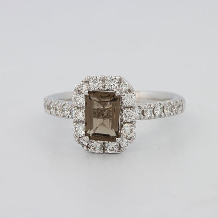 0.90 CT Emerald Quartz Flumé Halo Ring - ZIZOV DIAMONDS