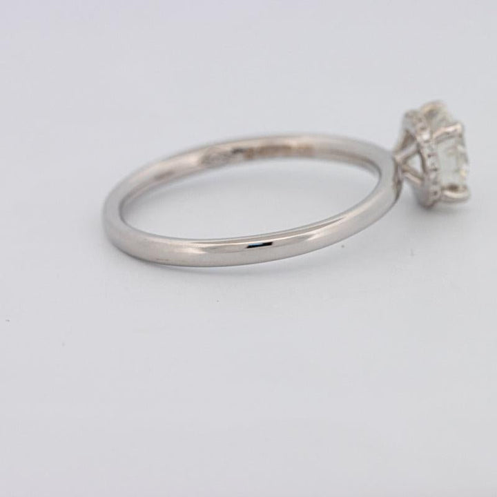 0.90 CT Under - Halo Round Solitaire - ZIZOV DIAMONDS