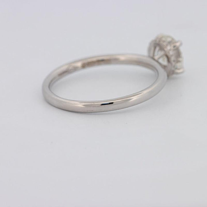 0.90 CT Under - Halo Round Solitaire - ZIZOV DIAMONDS