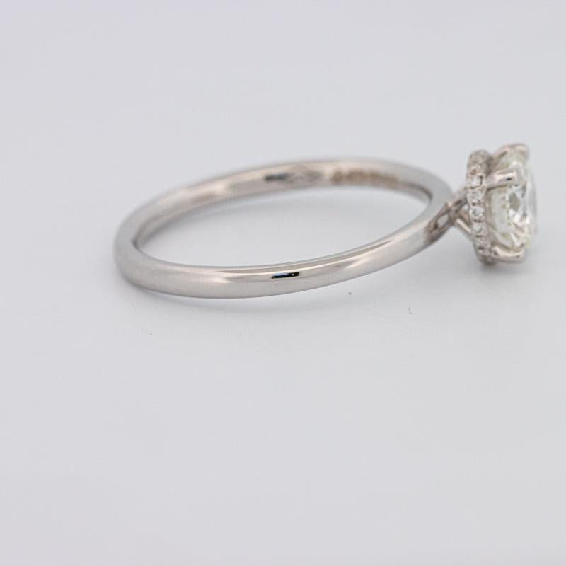 0.90 CT Under - Halo Round Solitaire - ZIZOV DIAMONDS
