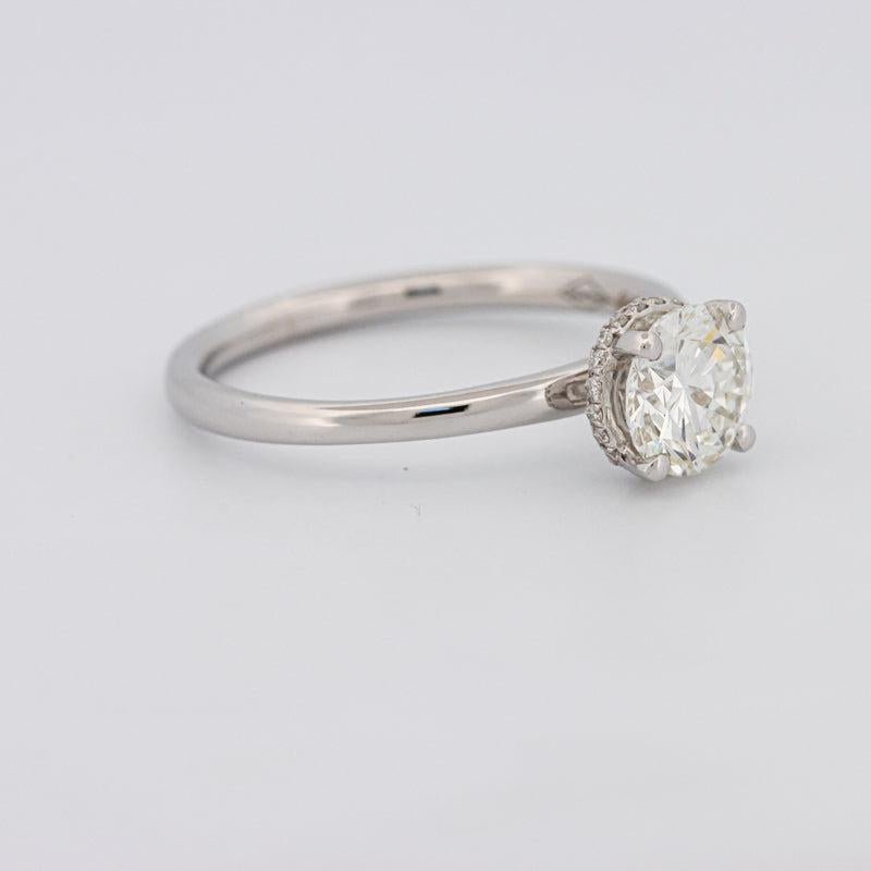 0.90 CT Under - Halo Round Solitaire - ZIZOV DIAMONDS