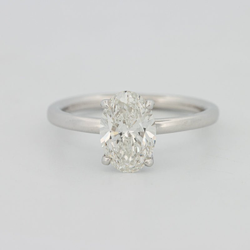 Solitaire Classique Taille Ovale 1.50 CT (LG)