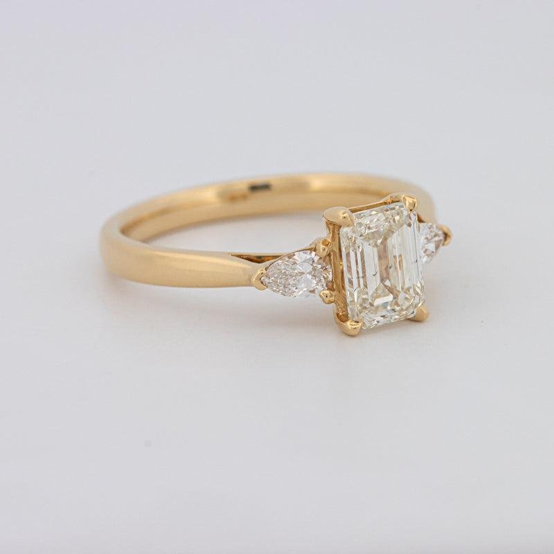 1 CT Emerald Cut Trilogy Ring - ZIZOV DIAMONDS