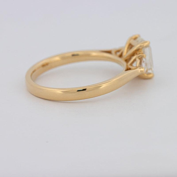 1 CT Emerald Cut Trilogy Ring - ZIZOV DIAMONDS