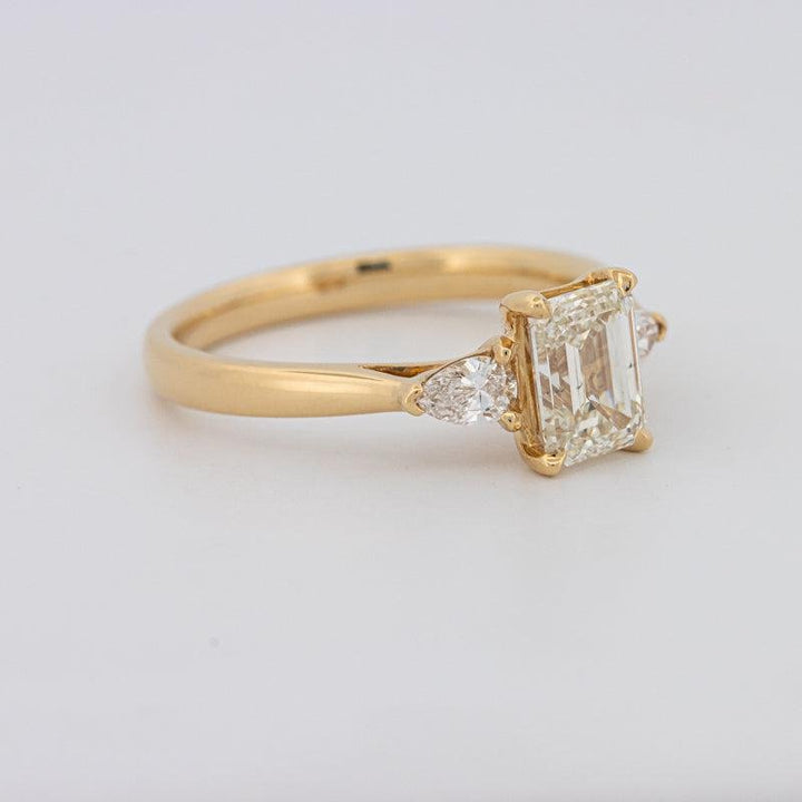 1 CT Emerald Cut Trilogy Ring - ZIZOV DIAMONDS