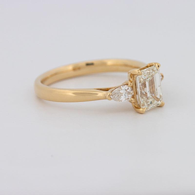 1 CT Emerald Cut Trilogy Ring - ZIZOV DIAMONDS