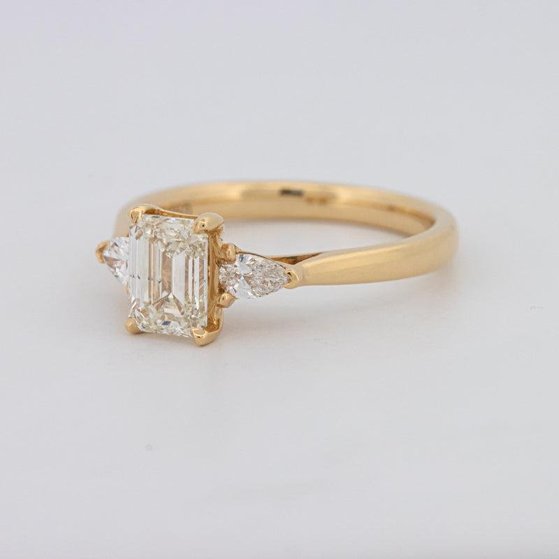1 CT Emerald Cut Trilogy Ring - ZIZOV DIAMONDS