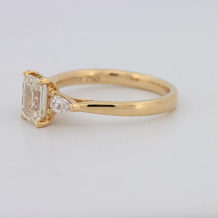 1 CT Emerald Cut Trilogy Ring - ZIZOV DIAMONDS