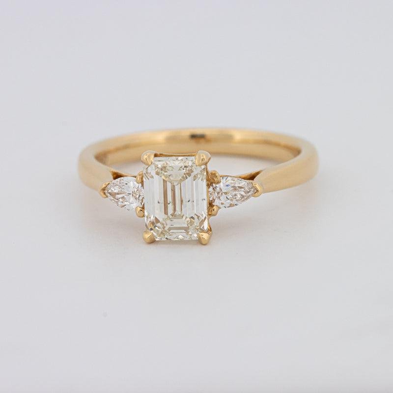 1 CT Emerald Cut Trilogy Ring - ZIZOV DIAMONDS