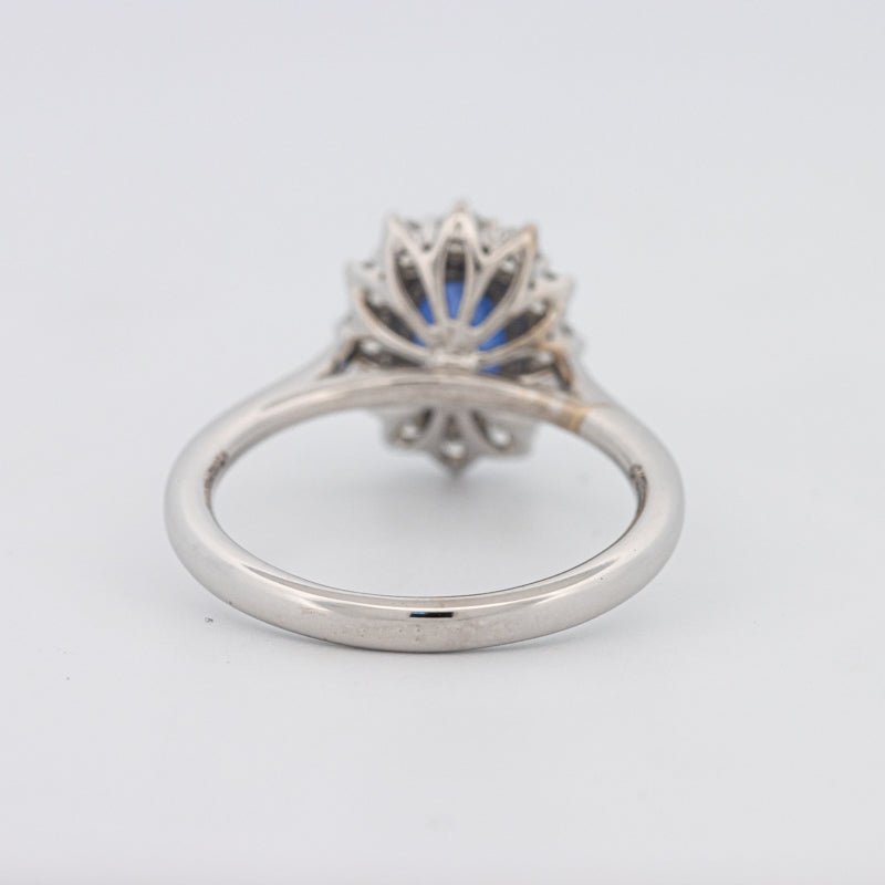 1 CT Oval Blue Sapphire Flower Ring - ZIZOV DIAMONDS