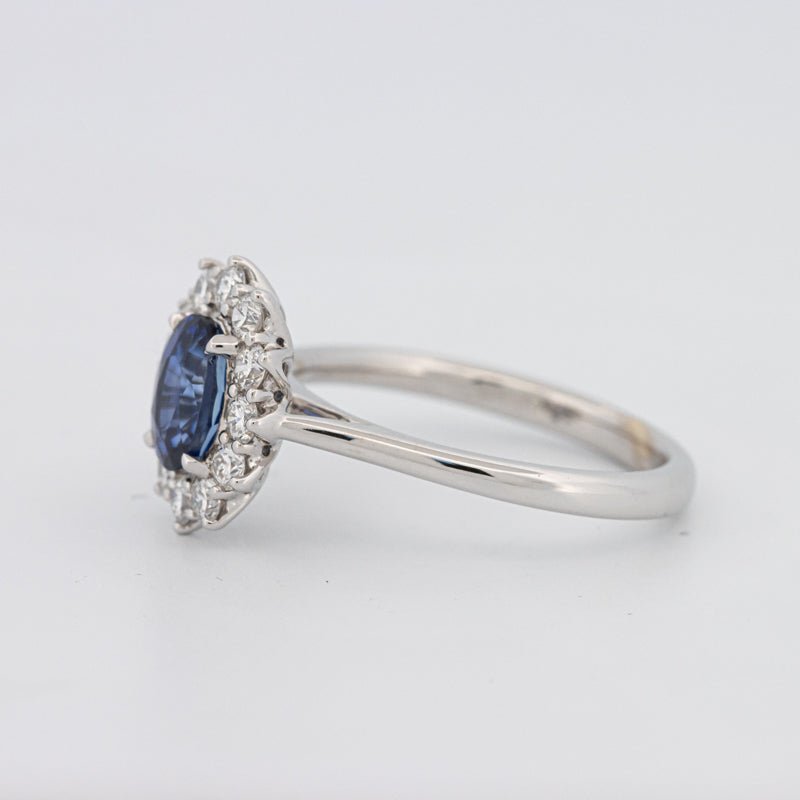 1 CT Oval Blue Sapphire Flower Ring - ZIZOV DIAMONDS