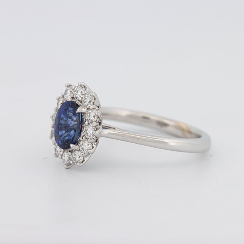 1 CT Oval Blue Sapphire Flower Ring - ZIZOV DIAMONDS