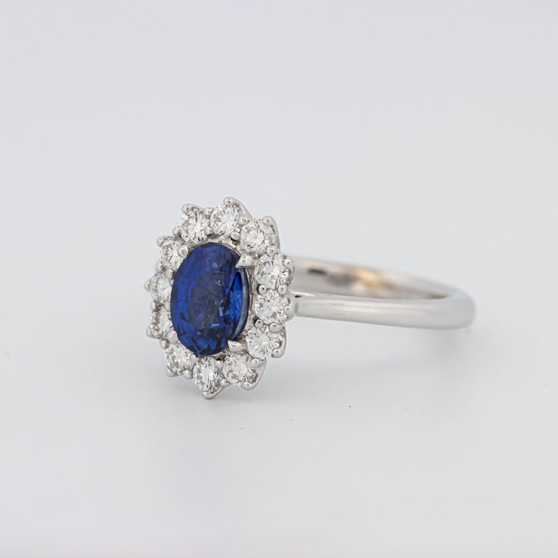 1 CT Oval Blue Sapphire Flower Ring - ZIZOV DIAMONDS
