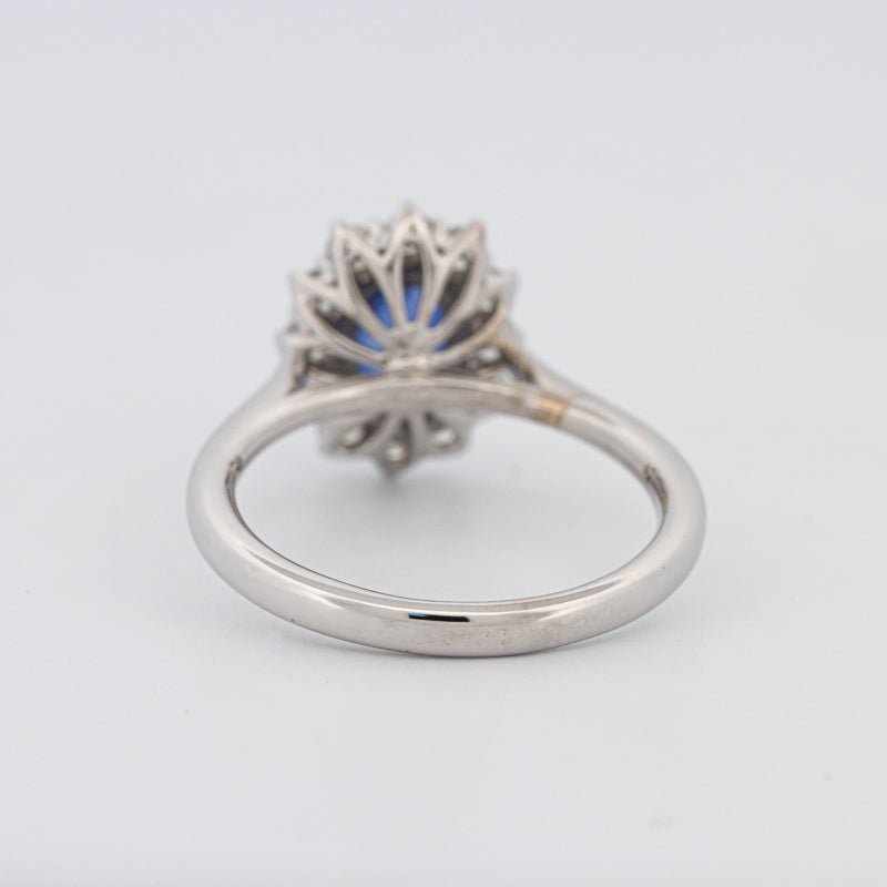 1 CT Oval Blue Sapphire Flower Ring - ZIZOV DIAMONDS