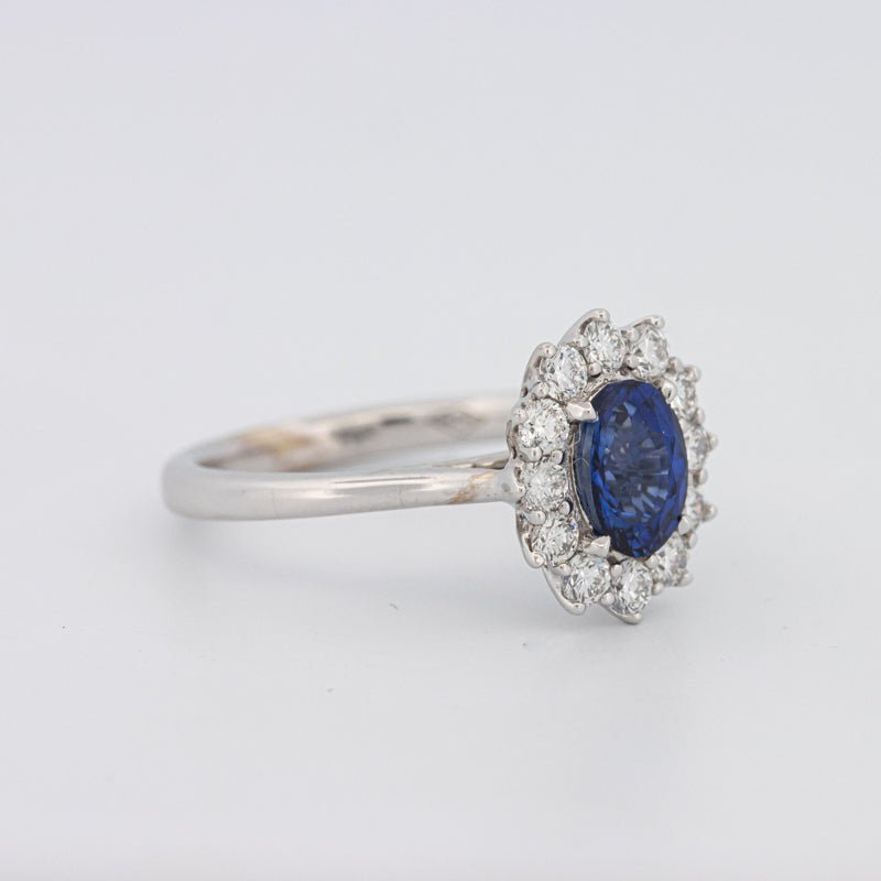 1 CT Oval Blue Sapphire Flower Ring - ZIZOV DIAMONDS