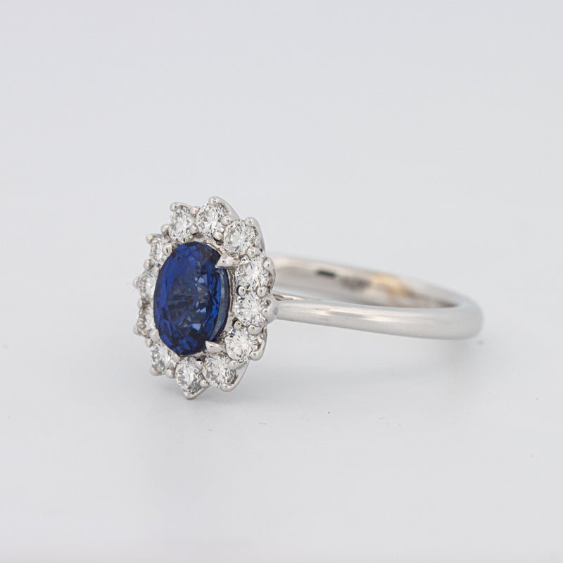 1 CT Oval Blue Sapphire Flower Ring - ZIZOV DIAMONDS