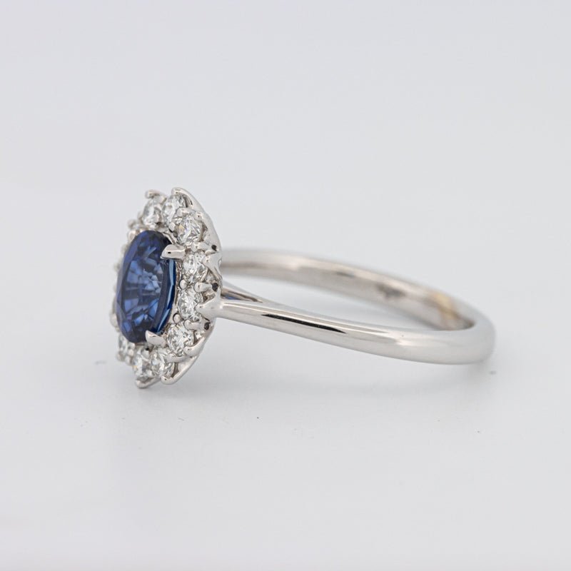 1 CT Oval Blue Sapphire Flower Ring - ZIZOV DIAMONDS