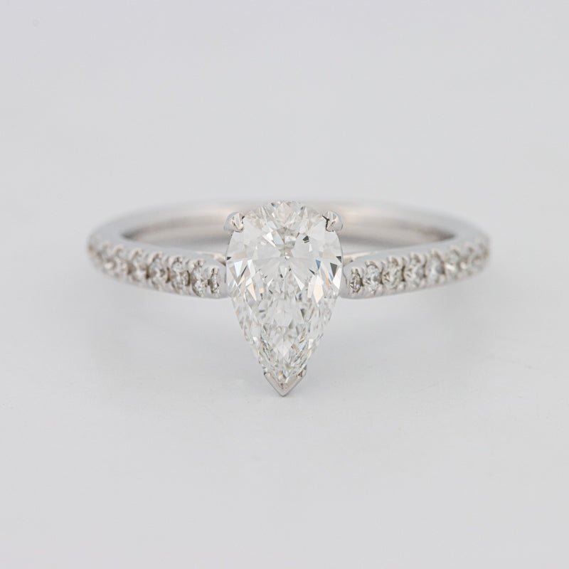 1 CT Gruszka Pavé Solitaire (LG)