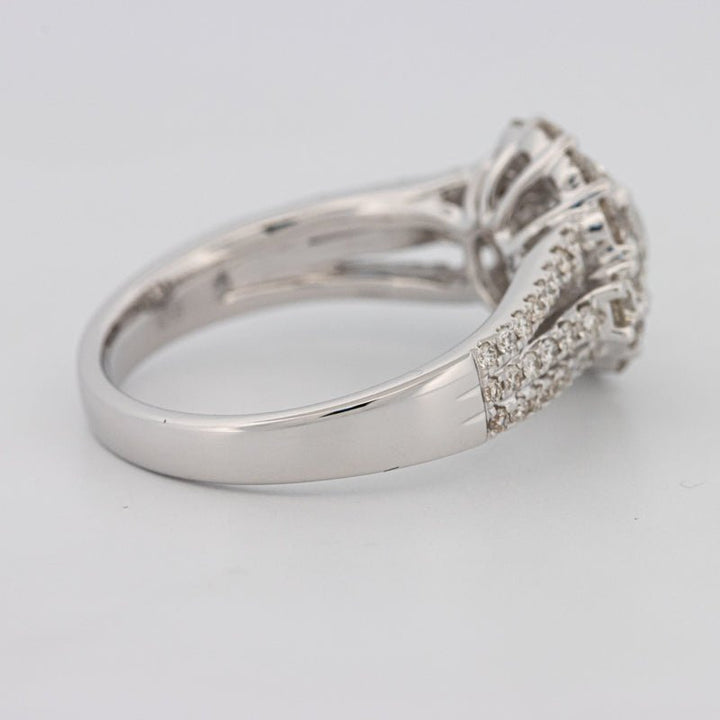 1 CT Round Cut Halo Pavé Solitaire (LG) - ZIZOV DIAMONDS