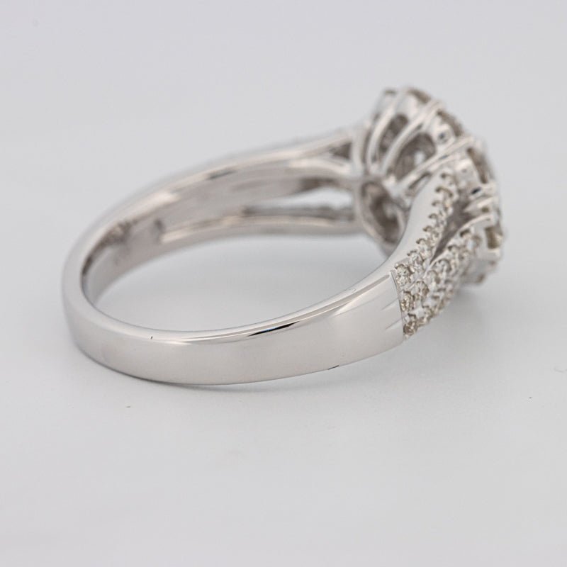 1 CT Round Cut Halo Pavé Solitaire (LG) - ZIZOV DIAMONDS