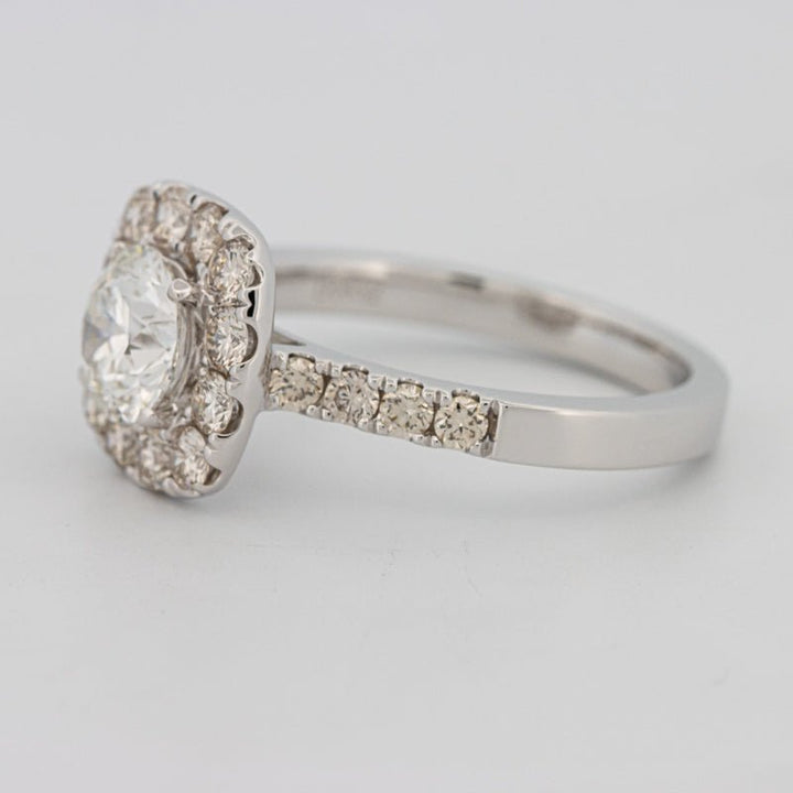 1 CT Round Cut Halo Pavé Solitaire (LG) - ZIZOV DIAMONDS