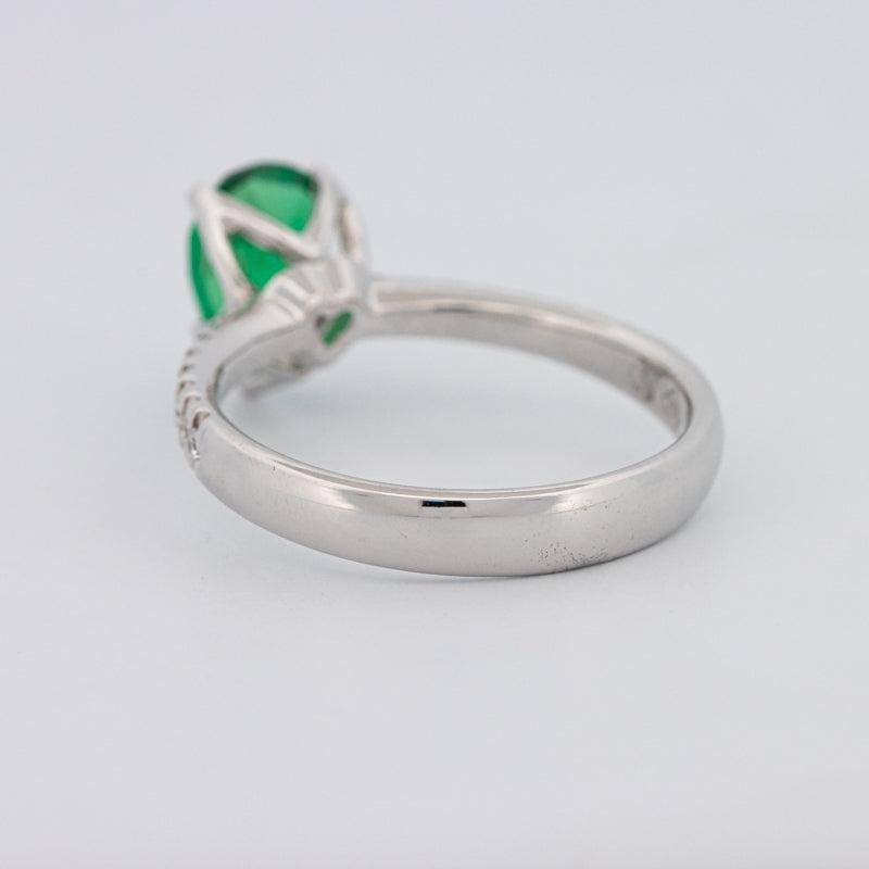 1.20 CT Pearshape Green Emerald Ring - ZIZOV DIAMONDS