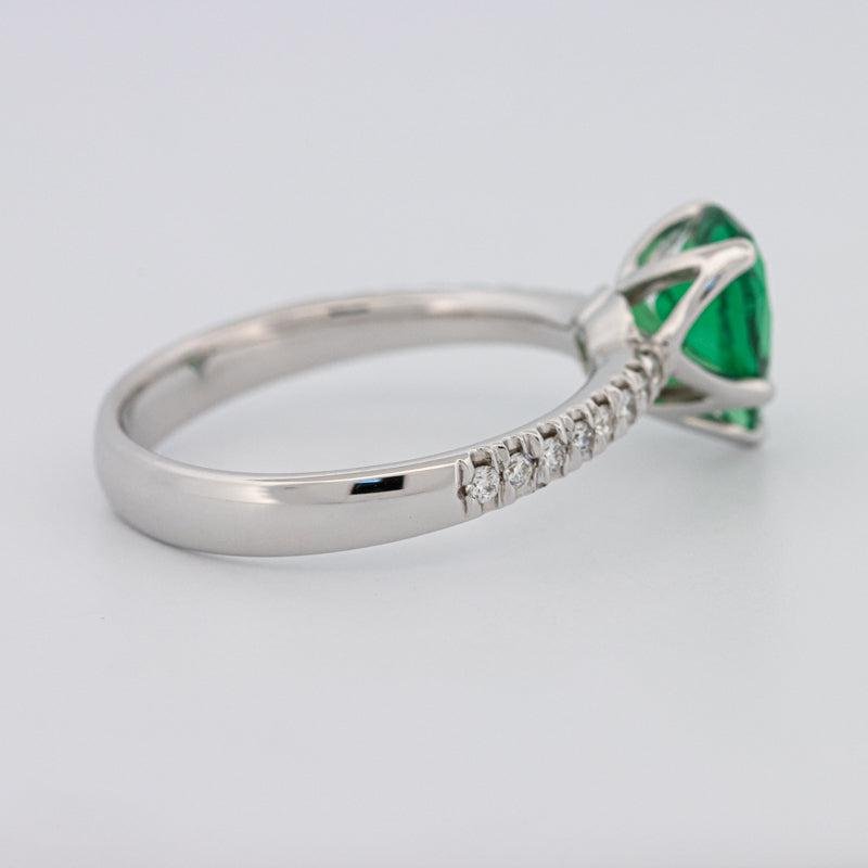 1.20 CT Pearshape Green Emerald Ring - ZIZOV DIAMONDS