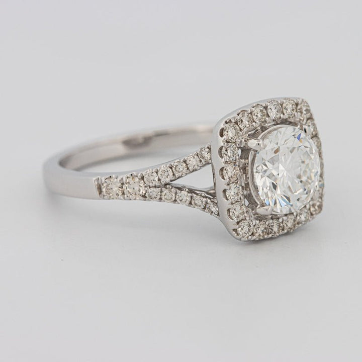 1.20 CT Round Cut Halo Pavé Solitaire (LG) - ZIZOV DIAMONDS