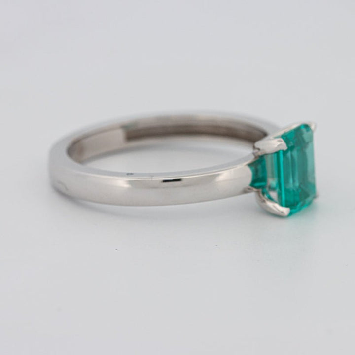 1.40 CT Emerald Cut Paraiba Ring - ZIZOV DIAMONDS