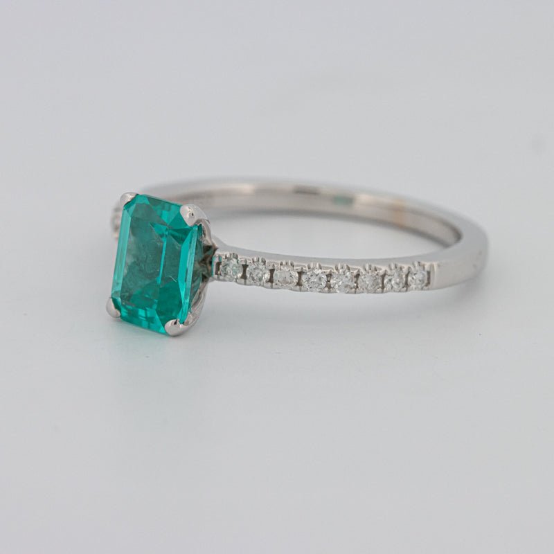 1.40 CT Emerald Cut Paraiba Ring - ZIZOV DIAMONDS