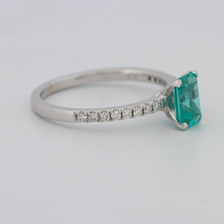 1.40 CT Emerald Cut Paraiba Ring - ZIZOV DIAMONDS