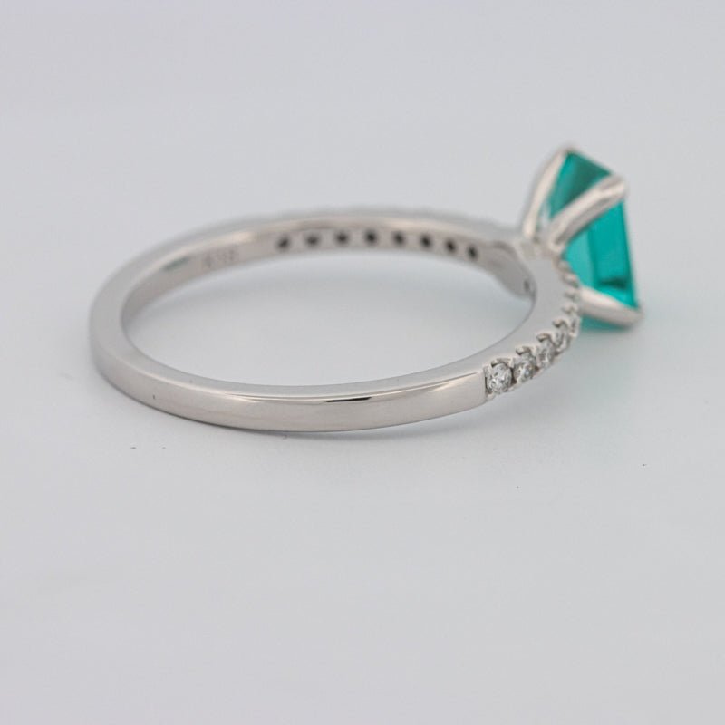 1.40 CT Emerald Cut Paraiba Ring - ZIZOV DIAMONDS