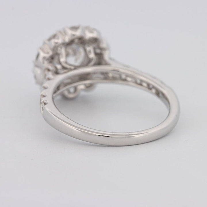 1.50 CT Round Cut Halo Pavé Solitaire (LG) - ZIZOV DIAMONDS