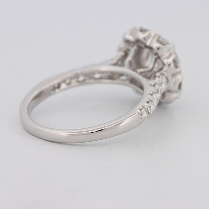 1.50 CT Round Cut Halo Pavé Solitaire (LG) - ZIZOV DIAMONDS