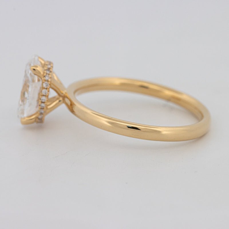 1.50 CT Under - Halo Oval Cut Solitaire (LG) - ZIZOV DIAMONDS