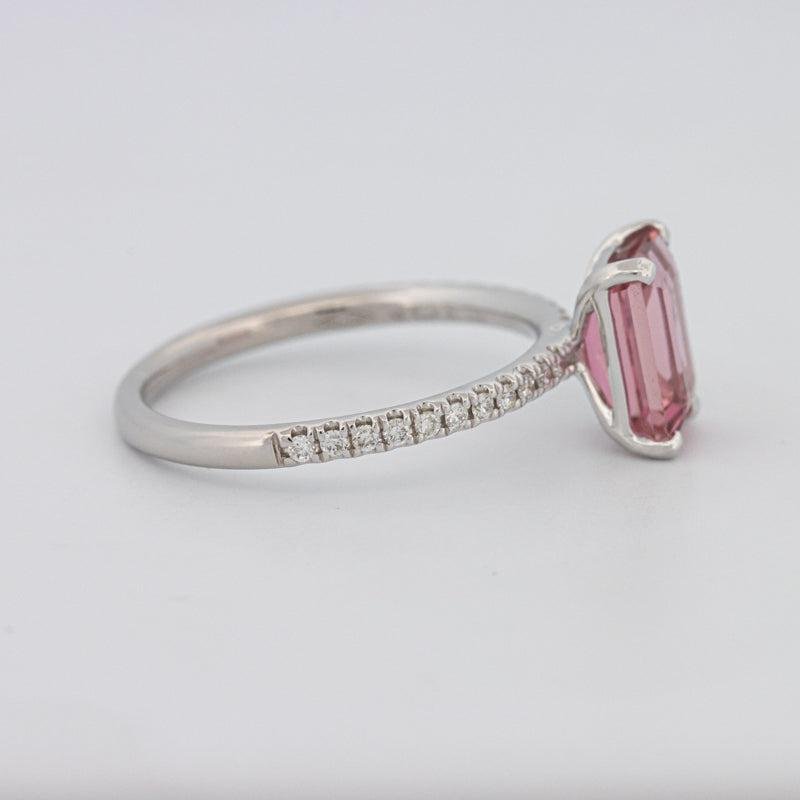 1.70 CT Emerald Tourmaline Rosa Ring - ZIZOV DIAMONDS