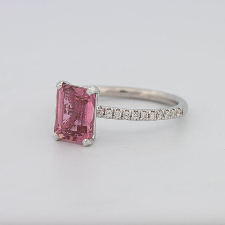 1.70 CT Emerald Tourmaline Rosa Ring - ZIZOV DIAMONDS