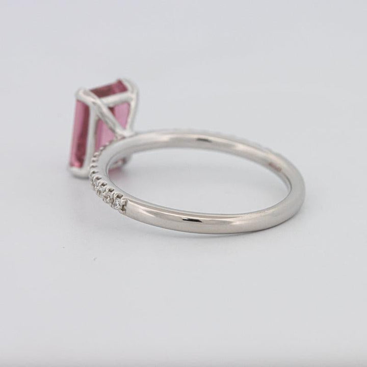 1.70 CT Emerald Tourmaline Rosa Ring - ZIZOV DIAMONDS