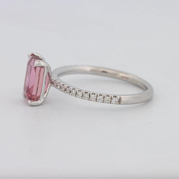 1.70 CT Emerald Tourmaline Rosa Ring - ZIZOV DIAMONDS