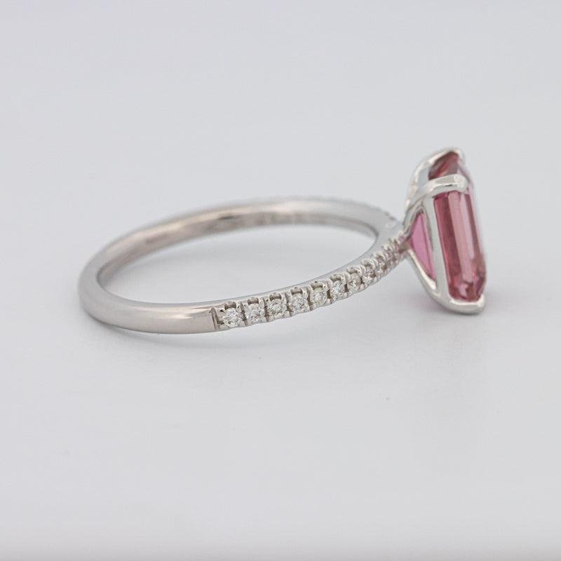 1.70 CT Emerald Tourmaline Rosa Ring - ZIZOV DIAMONDS