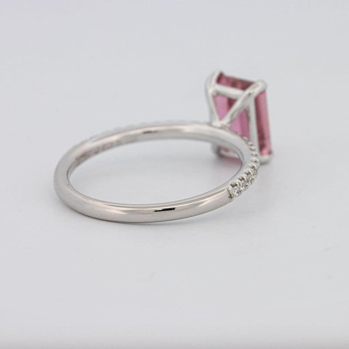 1.70 CT Emerald Tourmaline Rosa Ring - ZIZOV DIAMONDS