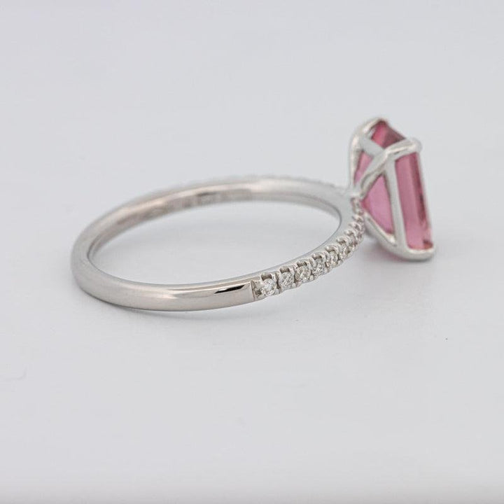 1.70 CT Emerald Tourmaline Rosa Ring - ZIZOV DIAMONDS