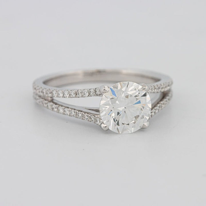 1.70 CT Round Split Band with Pavé Solitaire (LG) - ZIZOV DIAMONDS