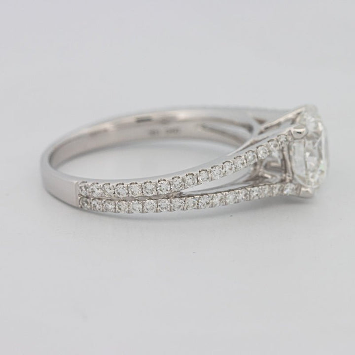 1.70 CT Round Split Band with Pavé Solitaire (LG) - ZIZOV DIAMONDS