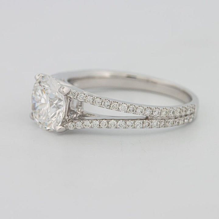 1.70 CT Round Split Band with Pavé Solitaire (LG) - ZIZOV DIAMONDS