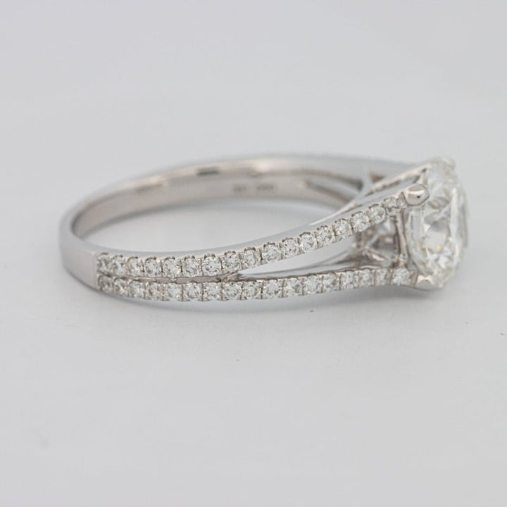 1.70 CT Round Split Band with Pavé Solitaire (LG) - ZIZOV DIAMONDS