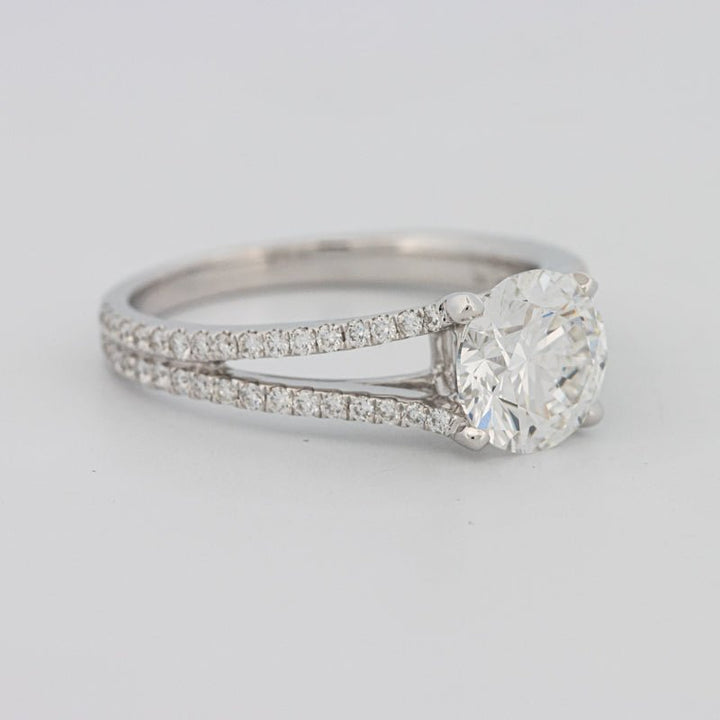 1.70 CT Round Split Band with Pavé Solitaire (LG) - ZIZOV DIAMONDS