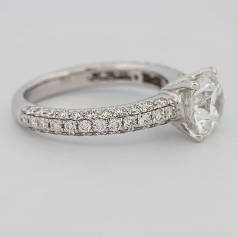 1.80 CT Round Cut Pavé Solitaire (LG) - ZIZOV DIAMONDS
